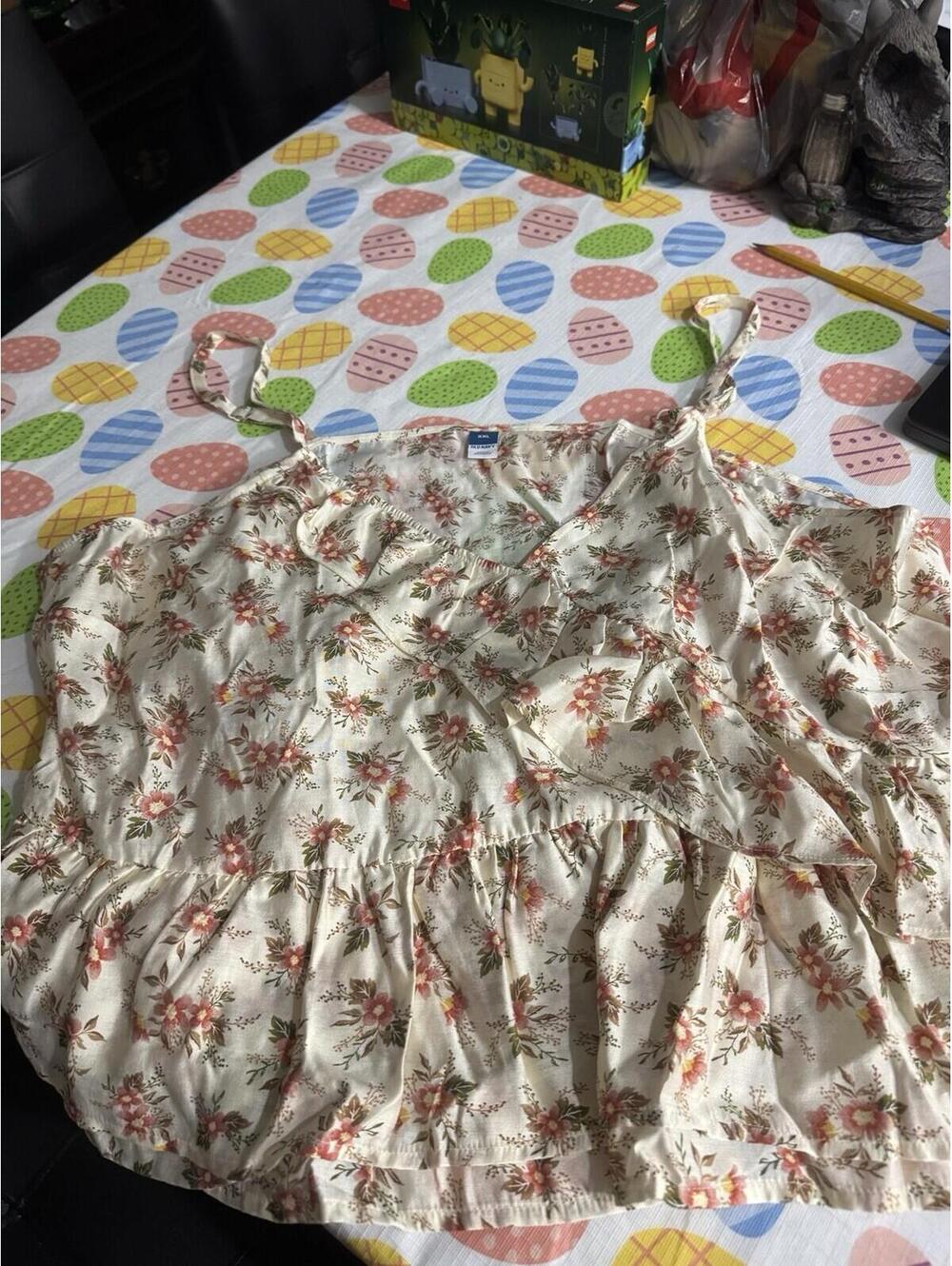 Old Navy Cream Floral Ruffle Cami Top NWT XXL